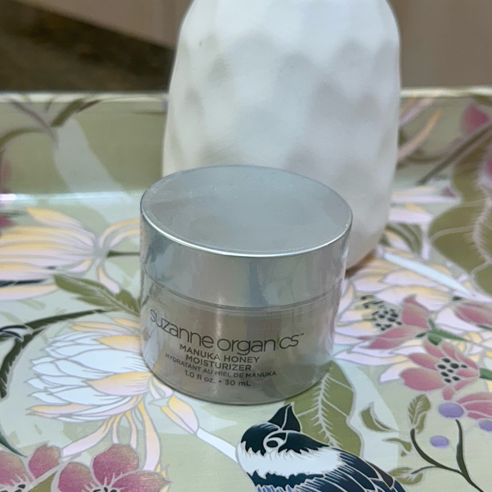 Suzanne Somers Silver Moisturizer